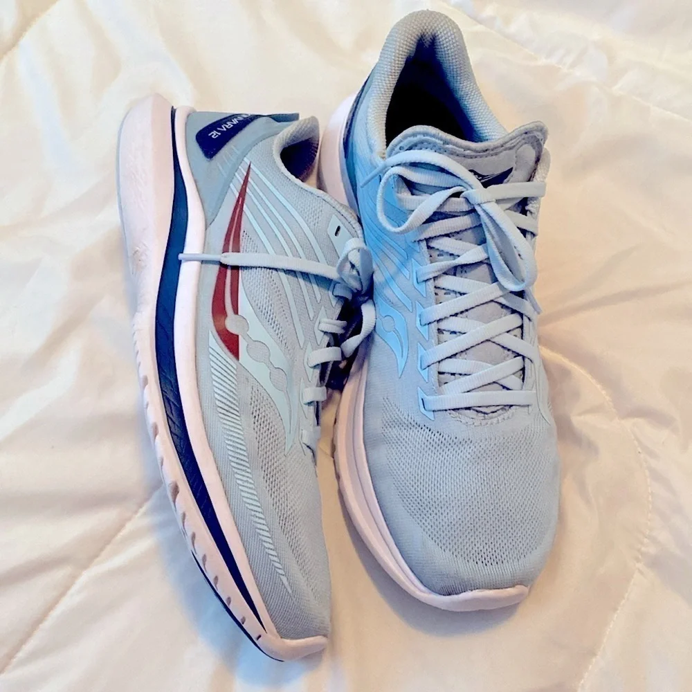 Saucony kinvara 12 running shoes